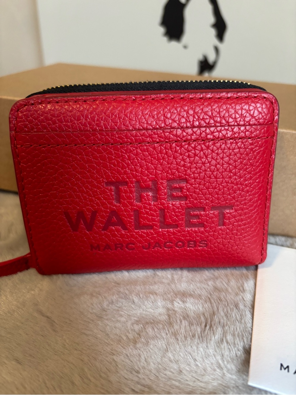 Marc Jacobs Red Pebbled Leather Zip Wallet - Picture 2 of 6